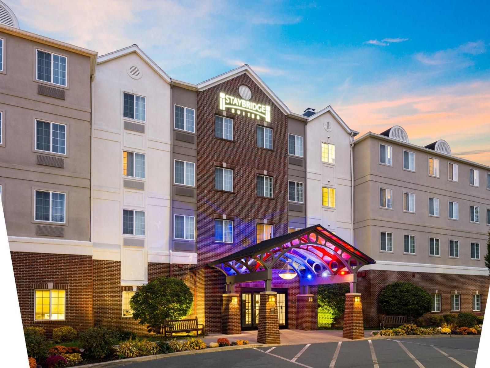 Staybridge Suites Rochester University